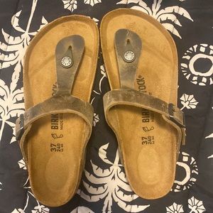 NEW! Birkenstock Gizeh Sandals size 37 (US 6.5-7)- Faded Khaki